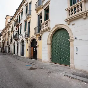 Ss Apostoli Appartamento